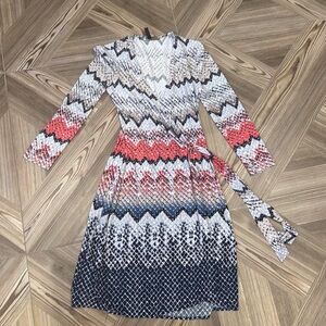 BCBG Mazazria wrap dress size XXS